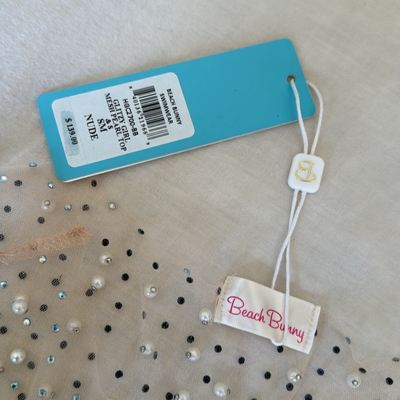 Beautiful beach bunny rhinestones & pearls top - Picture 3 of 4
